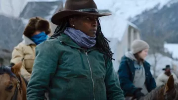 Carhartt Sherpa-Lined Coat worn by Maria Miller (Rutina Wesley) as seen in The Last of Us TV series outfits (Season 1 Episode 6)
