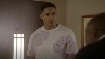 Tee Self Made Tie Dye porté par Jordan Baker (Michael Evans Behling) vu dans All American (S04E08)