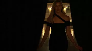Superdown Linda Asymmetric Bodycon Robe portée par Shanae Ankney vue dans The Bachelor (S26E04)