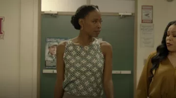 Theory Printed Silk Sleeveless Racerback Top worn by Grace James (Karimah Westbrook) as seen in All American (S04E10)