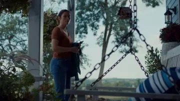 AG Jeans Alexxis High Waist Bootcut Jeans portés par Kat Landry (Chyler Leigh) vus dans The Way Home (S01E02)