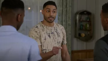 Scotch & Soda Tie Dye Tee porté par Jordan Baker (Michael Evans Behling) vu dans All American (S04E13)