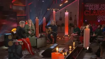 Balenciaga Adidas Pantashoes Pantashoes Track Pants porté par Pink comme vu dans The Kelly Clarkson Show le 6 février 2023