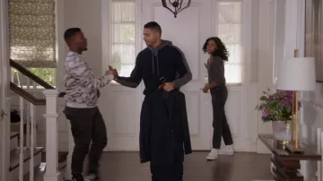 Converse ll Star '70s High Top Sneakers in white worn by Layla Keating (Greta Onieogou) as seen in All American (S05E12)