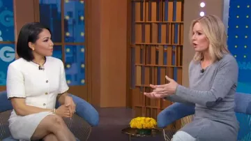 Sandro Molly Patch Robe de poche portée par Stephanie Ramos vue dans Good Morning America le 20 février 2023