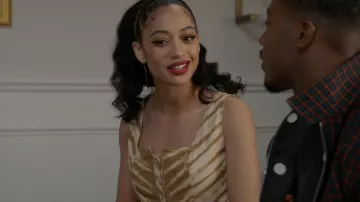 Ulla Johnson Denia Tie Dye Cotton Peplum Top usado por Olivia Baker (Samantha Logan) como se ve en All American (S04E17)