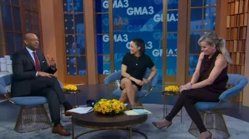 Gianvito Rossi Bomba de PVC de pelo de becerro con estampado de leopardo usada por Jennifer Ashton como se ve en Good Morning America el 21 de febrero de 2023