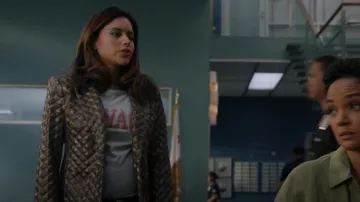 L'Agence Clementine Sequinned Blazer usado por Angela Lopez (Alyssa Diaz) como se ve en The Rookie (S05E12)