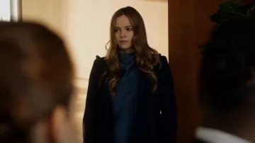 Ted Baker Joiya Vestido usado por Caitlin Snow (Danielle Panabaker) como se ve en The Flash (S08E14)