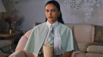 Daisy Tumbler used by Drea (Camila Mendes) as seen in Do Revenge