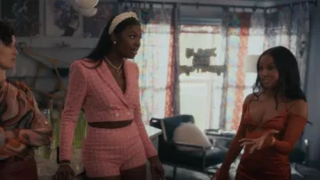 L'Agence Ashton Short worn by Hilary Banks (Coco Jones) as seen in Bel-Air (S02E01)