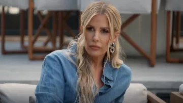 Bottega Veneta Sterling Silver Chains Boucles d’oreilles portées par Tracy Tutor comme on le voit dans Million Dollar Listing Los Angeles (S14E10)
