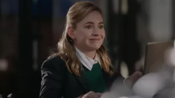 J Crew Ever­day Sweater worn by Laura Stensen (Britt Robertson) as seen in The Rookie: Feds (S01E11)