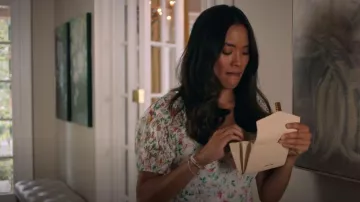 Charles & Keith Nova Metallic-Accent Long Wallet worn by Jenny Matthews (Jessalyn Wanlim) as seen in Workin' Moms(S07E04)