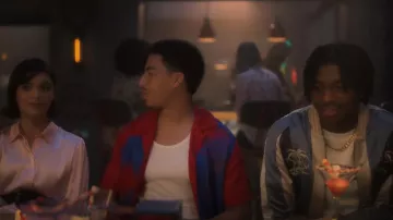 Camisa Bottega Veneta Mushroom Print Camp usada por Andre Johnson, Jr. (Marcus Scribner) como se ve en grown-ish (S05E14)