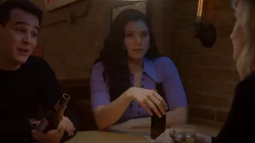 A.L.C. Amari Ribbed Top usado por Violet Mikami (Hanako Greensmith) como se ve en Chicago Fire (S11E14)