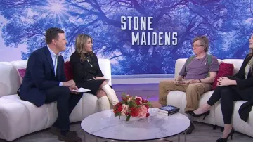 Veronica Beard Cicley Top porté par Jenna Bush Hager comme vu dans Aujourd’hui avec Hoda & Jenna le 24 février 2023