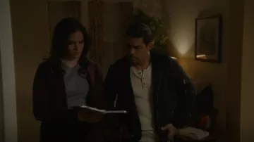 Abrigo Hobbs Carissa usado por Jessica Knight (Katrina Law) como se ve en NCIS (S20E15)