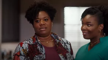 Madewell Herringbone Chain Necklace worn by Det. Kelly Duff (Adrienne C. Moore) as seen in Pretty Hard Cases (S03E09)