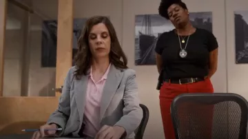 Blazer de algodón y pana Max Mara Elia de fin de semana usado por la Det. Samantha Wazowski (Meredith MacNeill) como se ve en Pretty Hard Cases (S02E05)