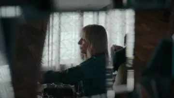 Voir par Chloe Hanna Sac porté par Laura Oliver (Toni Collette) vu dans Pieces of Her (S01E06)