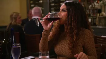 Fendi X Skims Mock Neck Long Sleeve Bodysuit usado por Jennifer Aydin como se ve en The Real Housewives of New Jersey (S13E04)