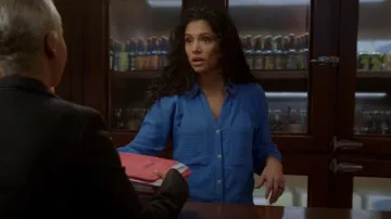 Rails Lauren Chemise portée par Stella Kidd (Miranda Rae Mayo) vue dans Chicago Fire (S11E15)