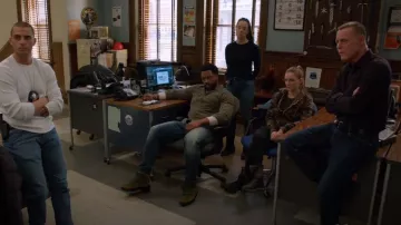 Nili lotan Camuflaje francés de algodón-rizo Sudadera con capucha usada por Hailey Upton (Tracy Spiridakos) como se ve en Chicago P.D. (S10E15)