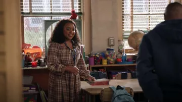 Madewell Sophia Long Sleeve Stretch Cotton Gauze Midi Dress worn by Janine Teagues (Quinta Brunson) as seen in Abbott Elementary (S02E17)