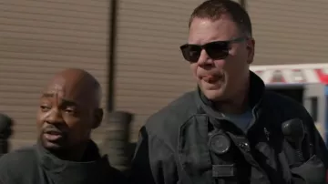 Ray-Ban Chro­mance Sun­glass­es worn by Judd Ryder (Jim Parrack) as seen in 9-1-1: Lone Star (S04E06)