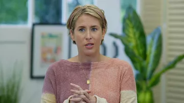 Free People Logan Tee worn by Erin Napier as seen in Home Town (S07E10)