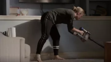 Pantalon de combat Dsquared2 D2 Bros porté par Maya Bishop (Danielle Savre) comme on le voit dans Station 19 (S06E08)