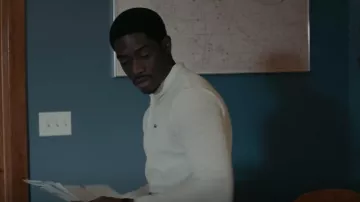 Lacoste Slim Fit Pique Po­lo in White worn by Franklin Saint (Damson Idris) as seen in Snowfall (S05E03)
