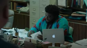 Zara Ab­stract Jacquard Cardi­gan worn by Hudson(Jonathan Langdon) as seen in Run the Burbs(S02E07)