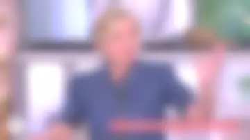 The Madeleine denim shirt worn by Anne-Élisabeth Lemoine in the show C à Vous of February 27, 2023
