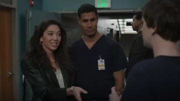 Alice + Olivia Denny Blazer porté par le Dr Carly Lever (Jasika Nicole) comme on le voit dans The Good Doctor (S06E15)