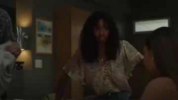 Misa Los Angeles Para Top au Printemps Patchwork porté par Grace Ryder (Sierra McClain) vu dans 9-1-1: Lone Star (S04E07)
