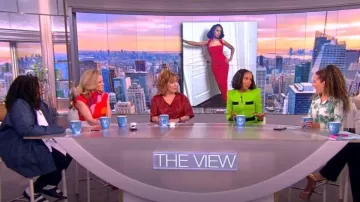 Etro Belted Printed Cotton-blend Midi Shirt Dress usado por Sara Haines como se ve en The View el 9 de marzo de 2023
