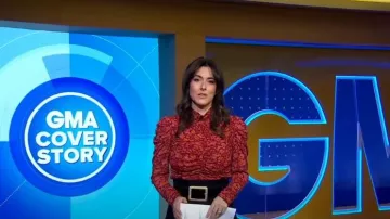 Diane von Furstenberg Kim Top porté par Erielle Reshef vu dans Good Morning America le 9 mars 2023