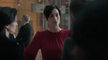 Hobbs London Dul­cie Top worn by Sabine Louseau (Laetitia Eido) as seen in Liaison (S01E03)