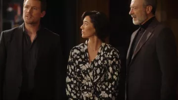 River Island Black Spot Tie Front Blouse worn by Judge Lana Costa (Deidre Gillard-Rowlings) as seen in Hudson & Rex (S05E14)