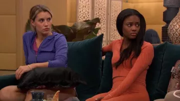 Pretty Little Thing Or­ange Seam­less Con­trast Swirl Detail Gym Leggins worn by Charity Lawson as seen in The Bachelor (S27E07)