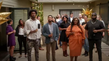 Rag & Bone Franklin Shirt worn by Noah Koles (Echo Kellum) as seen in Grand Crew (S01E01)