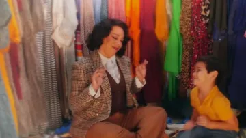 L'Agence Kenzie Double Brested Blazer worn by Rosie (Selenis Leyva) as seen in Lopez vs. Lopez (S01E13)