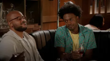 Monitaly Va­ca­tion Shirt worn by Noah Koles (Echo Kellum) as seen in Grand Crew (S01E02)