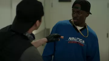 Maillot de hockey de compétition Nautica utilisé par Oliver 'Power' Grant (Marcus Callender) vu dans Wu-Tang: An American Saga (S03E01)