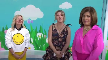 Sudadera H&M Motif-Front usada por Meredith Sinclair como se ve en Today with Hoda & Jenna el 15 de marzo de 2023