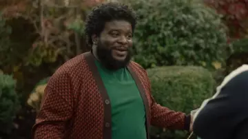 Zara Geo­met­ric Jacquard Cardi­gan worn by Hudson (Jonathan Langdon) as seen in Run The Burbs (S02E07)