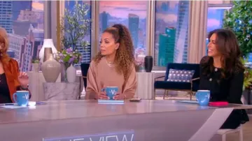 Veronica Beard Kapnos Eyelet Peplum Jacket worn by Alyssa Farah as seen in The View on  March 16, 2023