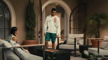 Topman Longline Basketball Shorts en verde usados por Will Smith (Jabari Banks) como se ve en Bel-Air (S02E04)